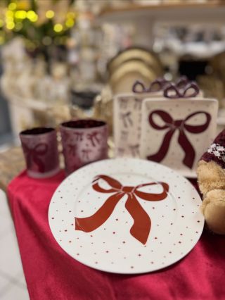 Milí Joyáci 🎀✨ niekedy stačí len malý detail, aby ste doma vytvorili veľkú atmosféru. A práve o tom je naša mašličková...