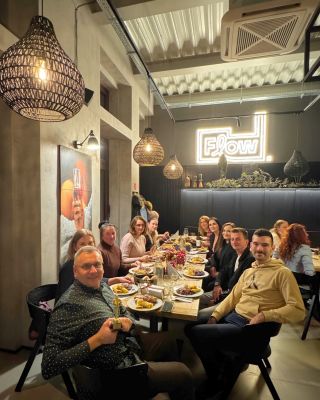 Ahojte JOYáci 🩷 Predvianočný chaos si občas pýta pauzu… a dobrú kapustnicu 😄🍲 My sme si ju cez víkend dopriali spolu ako...